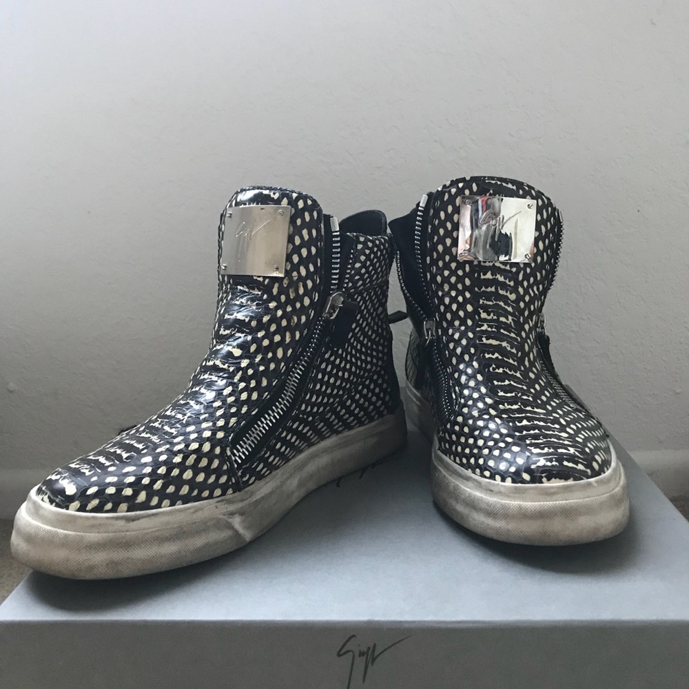 Authentic Giuseppe Zanotti snake sneakers spec edi